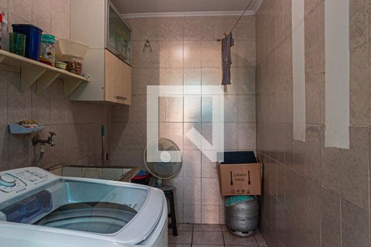 Área de Serviço de casa à venda com 4 quartos, 284m² em Jardim Las Vegas, Santo André