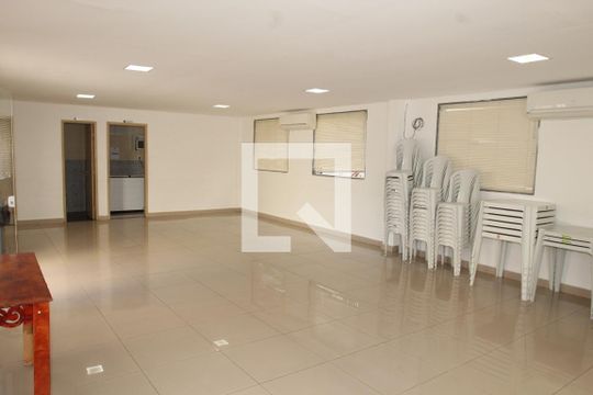 Salão de Festas de apartamento para alugar com 2 quartos, 56m² em Vigário Geral, Rio de Janeiro