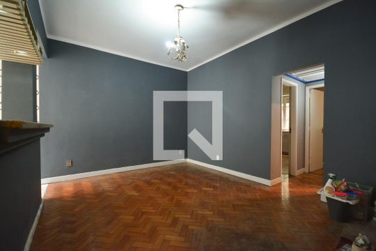 Apartamento para alugar com 2 quartos, 68m² em Laranjeiras, Rio de Janeiro