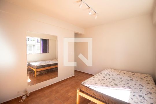 Quarto 1 de apartamento para alugar com 3 quartos, 85m² em Setor Oeste, Goiânia
