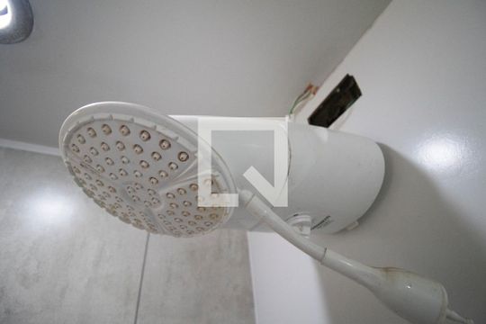 Chuveiro de apartamento para alugar com 3 quartos, 85m² em Setor Oeste, Goiânia