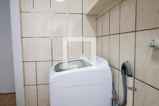 Área de serviço de apartamento para alugar com 3 quartos, 85m² em Setor Oeste, Goiânia
