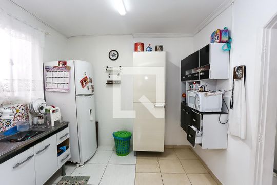 Cozinha de casa para alugar com 3 quartos, 200m² em Vila Rica, São Paulo