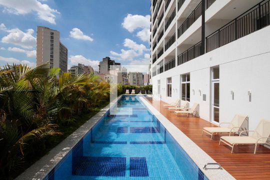 Piscina de apartamento para alugar com 1 quarto, 73m² em Campos Elíseos, São Paulo