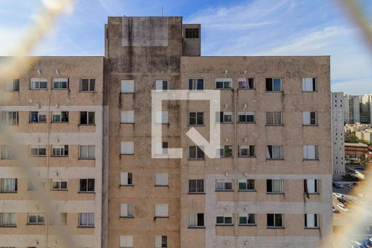 Vista de apartamento à venda com 2 quartos, 45m² em Jardim Ibitirama, São Paulo