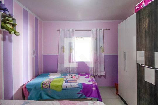 Quarto 2 de casa à venda com 3 quartos, 320m² em Vila Tolstoi, São Paulo