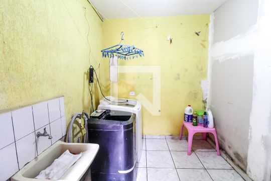 Área de Serviço de casa à venda com 3 quartos, 320m² em Vila Tolstoi, São Paulo