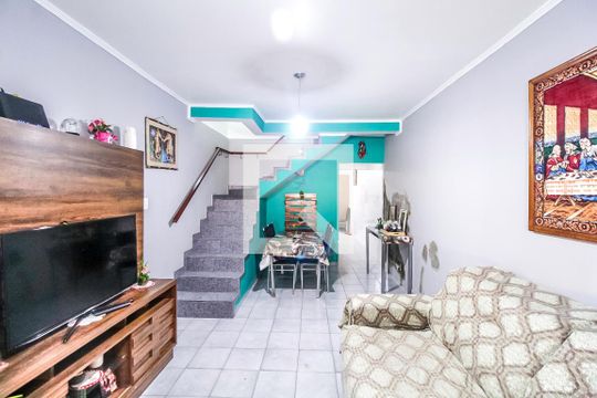 Sala de casa à venda com 3 quartos, 320m² em Vila Tolstoi, São Paulo