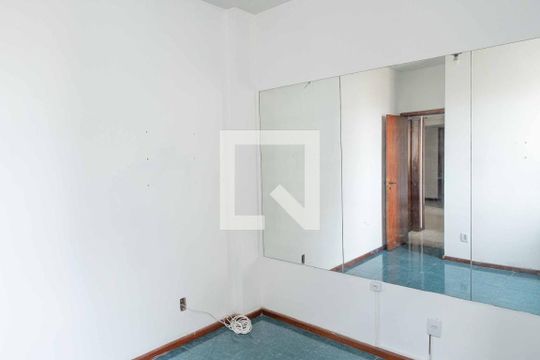 Quarto 1 de apartamento à venda com 2 quartos, 70m² em Icaraí, Niterói