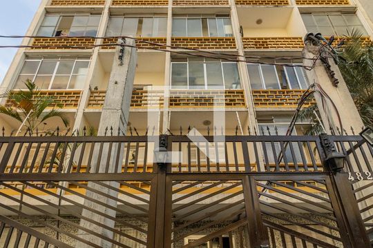 Fachada de kitnet/studio para alugar com 1 quarto, 42m² em Campos Elíseos, São Paulo
