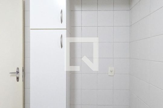Cozinha de apartamento para alugar com 2 quartos, 62m² em Vila Gopoúva, Guarulhos