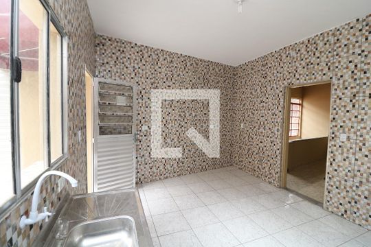 Cozinha de casa para alugar com 2 quartos, 130m² em Vila Formosa, São Paulo