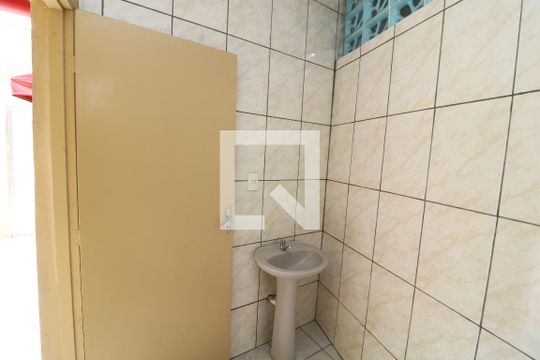 Banheiro 2 de casa para alugar com 2 quartos, 130m² em Vila Formosa, São Paulo