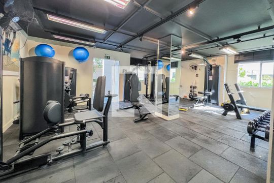 Academia de apartamento para alugar com 2 quartos, 92m² em Vila Anastácio, São Paulo