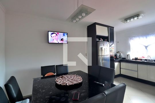Cozinha de casa à venda com 3 quartos, 206m² em Vila Francisco Matarazzo, Santo André
