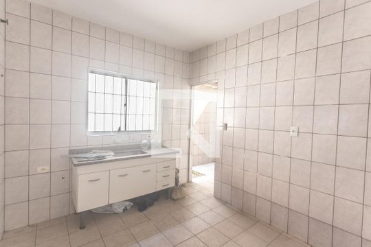 Cozinha de casa para alugar com 2 quartos, 150m² em Taboão, São Bernardo do Campo