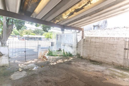 Garagem de casa para alugar com 2 quartos, 150m² em Taboão, São Bernardo do Campo