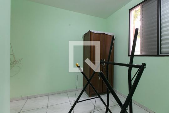 Quarto 2 de apartamento para alugar com 2 quartos, 43m² em Vila Progresso (zona Leste), São Paulo