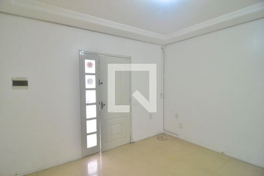 Sala de casa à venda com 4 quartos, 300m² em Bairro Fátima, Canoas