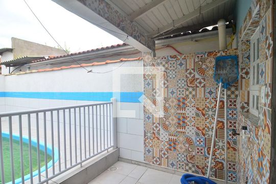 Área de serviço de casa à venda com 4 quartos, 300m² em Bairro Fátima, Canoas