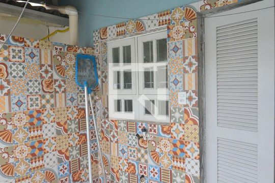 Área de serviço de casa à venda com 4 quartos, 300m² em Bairro Fátima, Canoas
