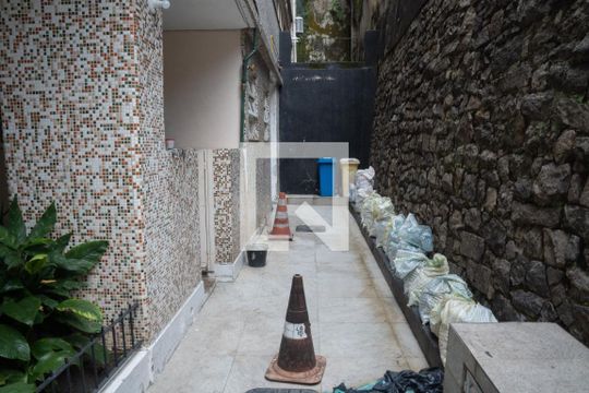 Área comum de apartamento para alugar com 1 quarto, 35m² em Catete, Rio de Janeiro