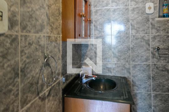Banheiro de apartamento para alugar com 1 quarto, 55m² em Andaraí, Rio de Janeiro