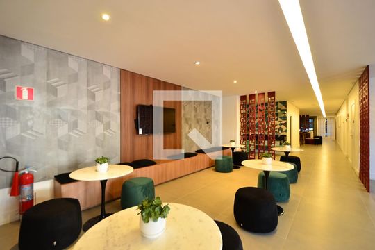 Área comum de kitnet/studio para alugar com 1 quarto, 18m² em Vila Clementino, São Paulo