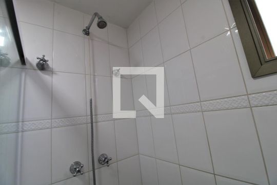Chuveiro banheiro da suíte de apartamento à venda com 3 quartos, 85m² em Jardim Santa Cruz (campo Grande), São Paulo