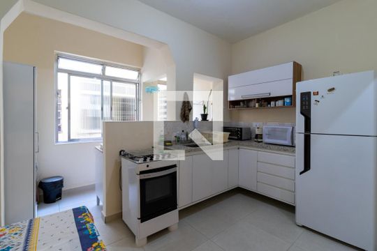Cozinha de apartamento à venda com 2 quartos, 70m² em Santana, São Paulo