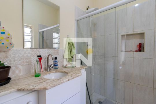 Banheiro de apartamento à venda com 2 quartos, 70m² em Santana, São Paulo