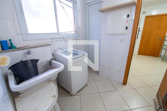 Área de Serviço de apartamento para alugar com 3 quartos, 166m² em Jardim das Nações, Taubaté