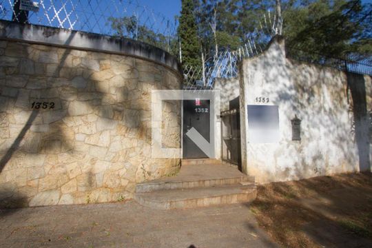Fachada de casa à venda com 5 quartos, 600m² em Jardim Novo Santo Amaro, São Paulo