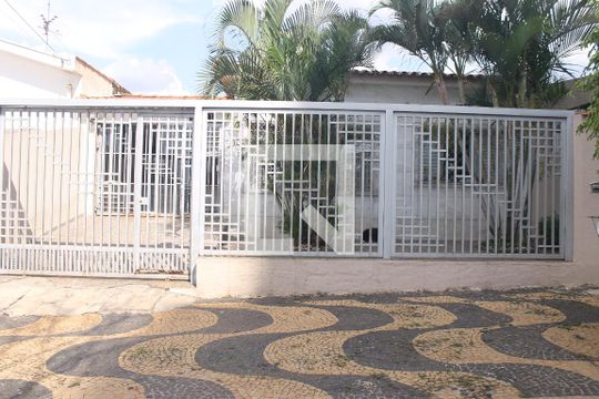 Fachada de casa à venda com 3 quartos, 330m² em Jardim Dom Nery, Campinas