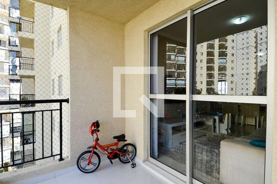 Varanda da Sala de apartamento à venda com 2 quartos, 60m² em Picanço, Guarulhos