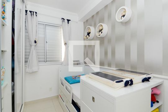 Quarto 1 de apartamento à venda com 2 quartos, 60m² em Picanço, Guarulhos