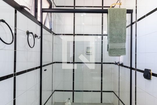 Suíte 1 - banheiro de casa à venda com 4 quartos, 600m² em Sumaré, São Paulo