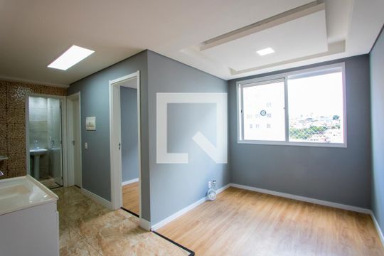 Apartamento para alugar com 2 quartos, 36m² em Parque São Vicente, Mauá