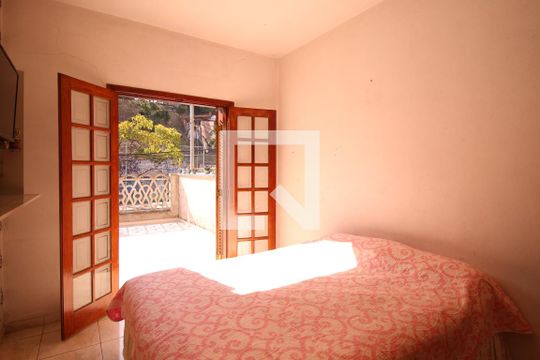 Quarto 1 de casa à venda com 3 quartos, 240m² em Vila Portugal, São Paulo