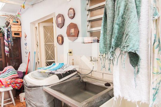 Área de Serviço 1 de casa à venda com 6 quartos, 300m² em Vila Campanela, São Paulo
