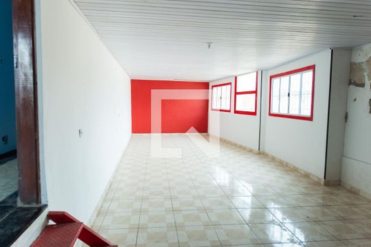 Salão de Festas de casa para alugar com 3 quartos, 350m² em Centro, Taubaté