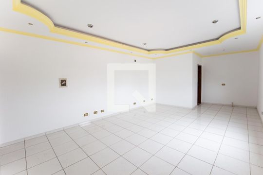Suíte de casa para alugar com 3 quartos, 350m² em Centro, Taubaté