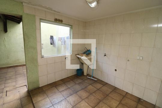 Área de Serviço de casa à venda com 3 quartos, 202m² em Jardim Piqueroby, São Paulo