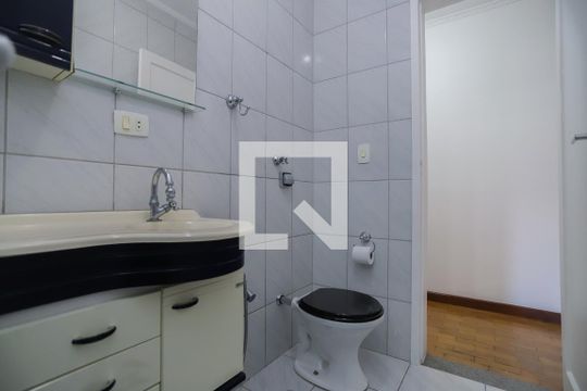 Banheiro de apartamento para alugar com 2 quartos, 75m² em Parque Residencial da Lapa, São Paulo