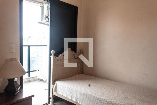 Quarto 3 de apartamento para alugar com 3 quartos, 111m² em Barra Funda, Guarujá