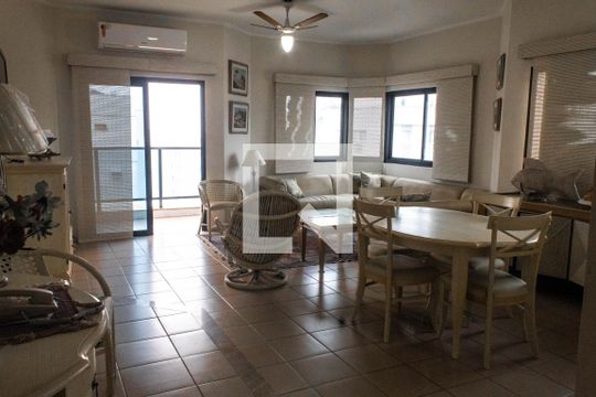 Apartamento para alugar com 3 quartos, 111m² em Barra Funda, Guarujá