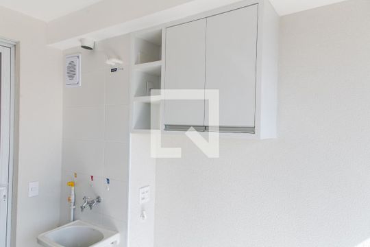 Área de Serviço de apartamento à venda com 2 quartos, 60m² em Vila Mazzei, São Paulo