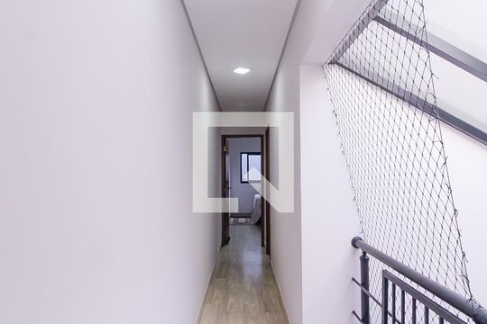 Corredor de casa à venda com 3 quartos, 180m² em Parque São Lucas, São Paulo
