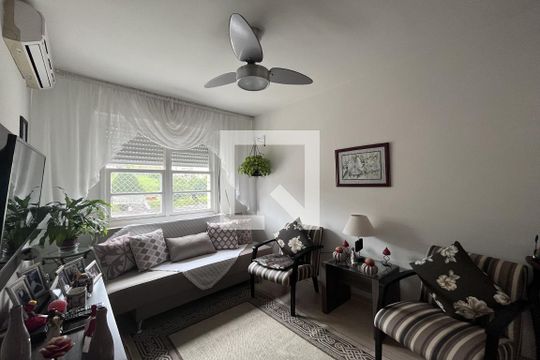 Sala de apartamento à venda com 1 quarto, 42m² em Cristal, Porto Alegre
