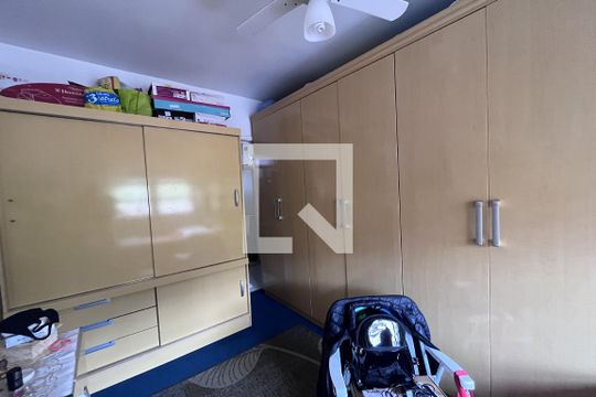 Quarto de apartamento à venda com 1 quarto, 42m² em Cristal, Porto Alegre